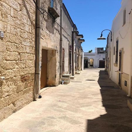 Odegos Monolocali Vico Sant'Antonio Villa Carpignano Salentino Luaran gambar